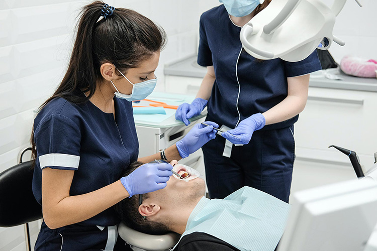 Cleveland Dental Institute Dental Assisting Program | CDI Dental Assisting Program