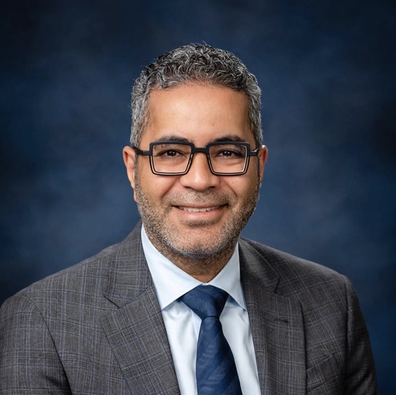 Dr. Hussein Elrawy